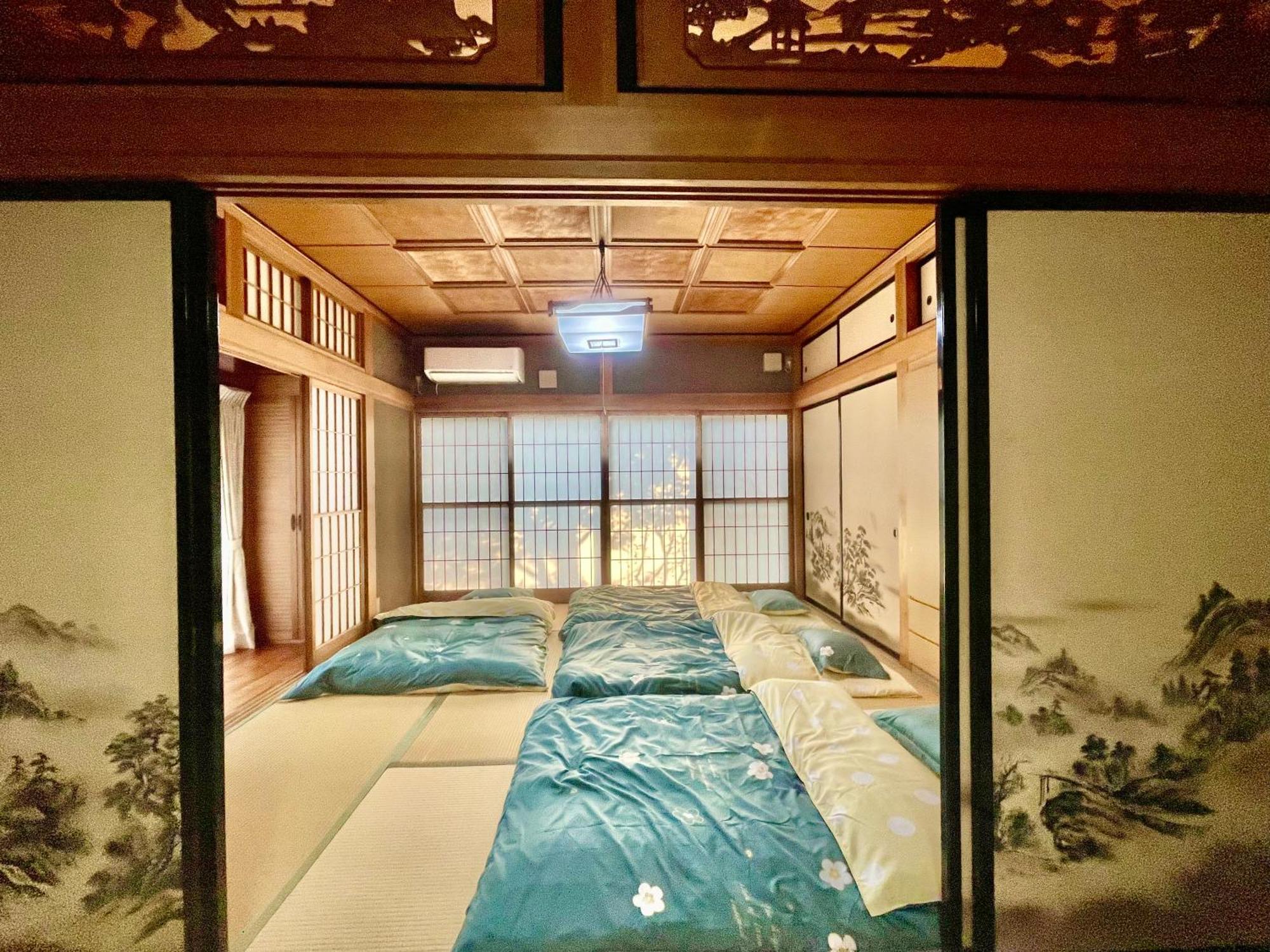 T&T Fujiyama Guest House Fujiyoshida Bagian luar foto