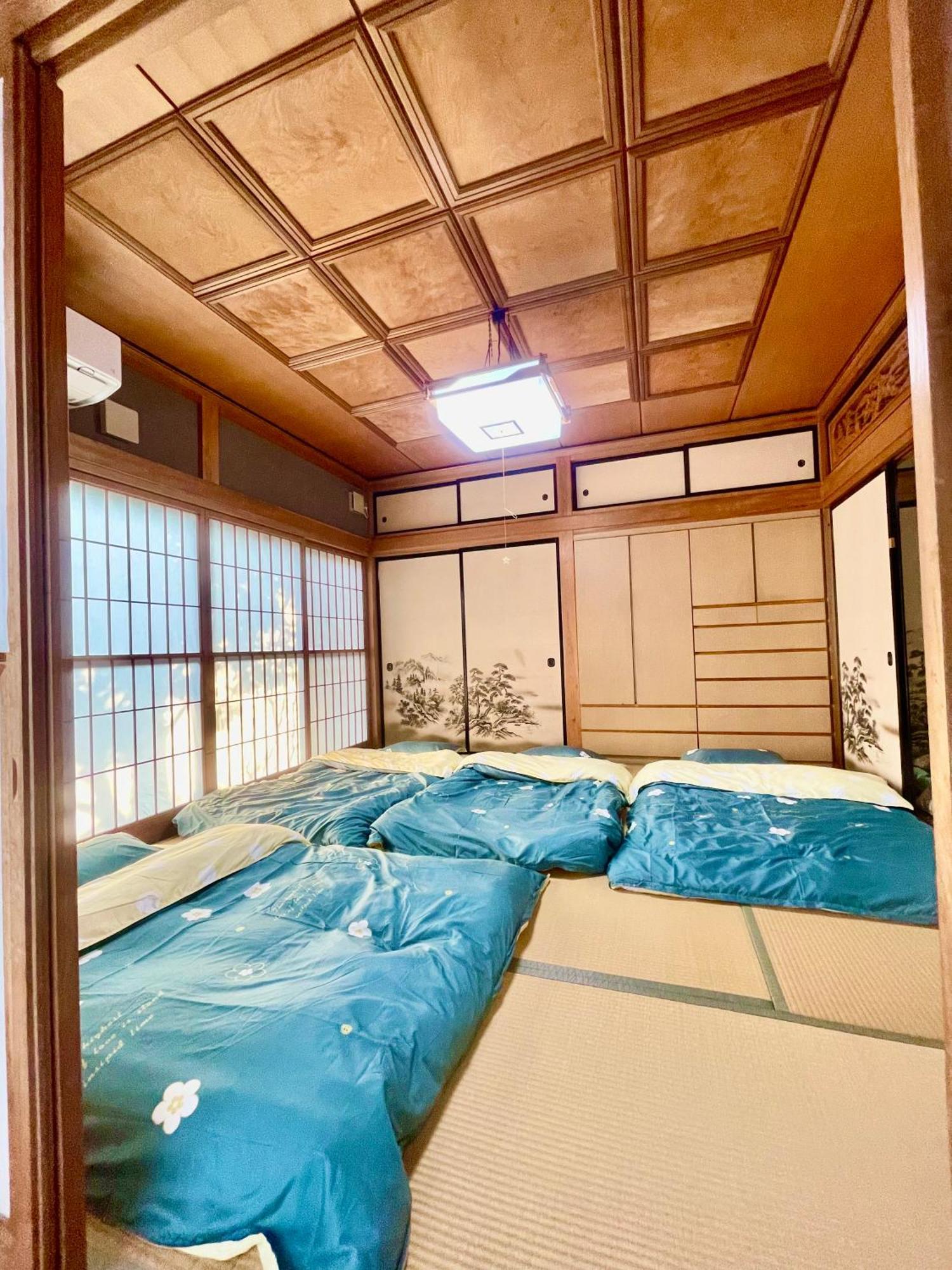 T&T Fujiyama Guest House Fujiyoshida Bagian luar foto